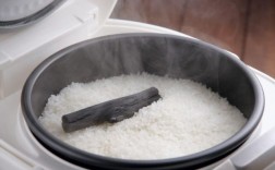 煮饭时遇到米饭夹生怎么办？
