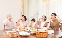 梦见到家乡人家里吃饭：象征着家庭团聚和幸福