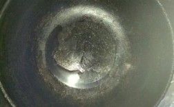 做饭的锅为什么会出现针孔的小洞？