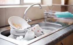 家里的瓷碗为什么会在洗碗的时候突然爆裂开来？