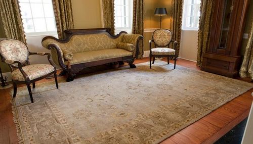 梦见家里铺脏地毯，是什么意思？解梦知识一一揭秘-图2