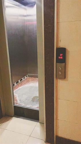 电梯门关不上有几种原因？-图2